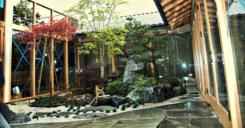 Japanese courtyard garden design